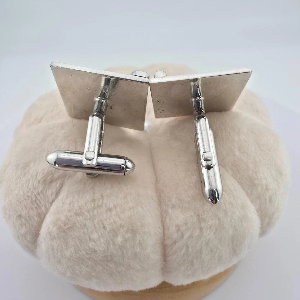 Vtg SWANK Square Cufflinks Polished Mirror Finish Scrollwork USA Silver Tone
